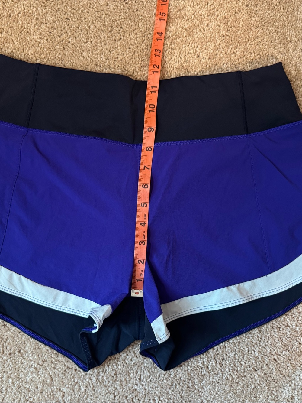Athleta Mesh Racer Run Shorts Women's Medium Athletic Gym Outdoor Hiking Purple - Picture 6 of 9
